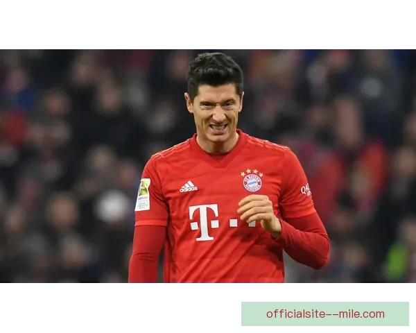 从数据到决胜时刻解读莱万多夫斯基关键表现价值全面竞技影响力分析