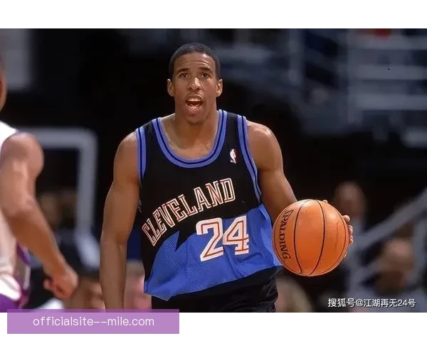 姜至鹏边路传中如刀切开防线助攻能力全解析